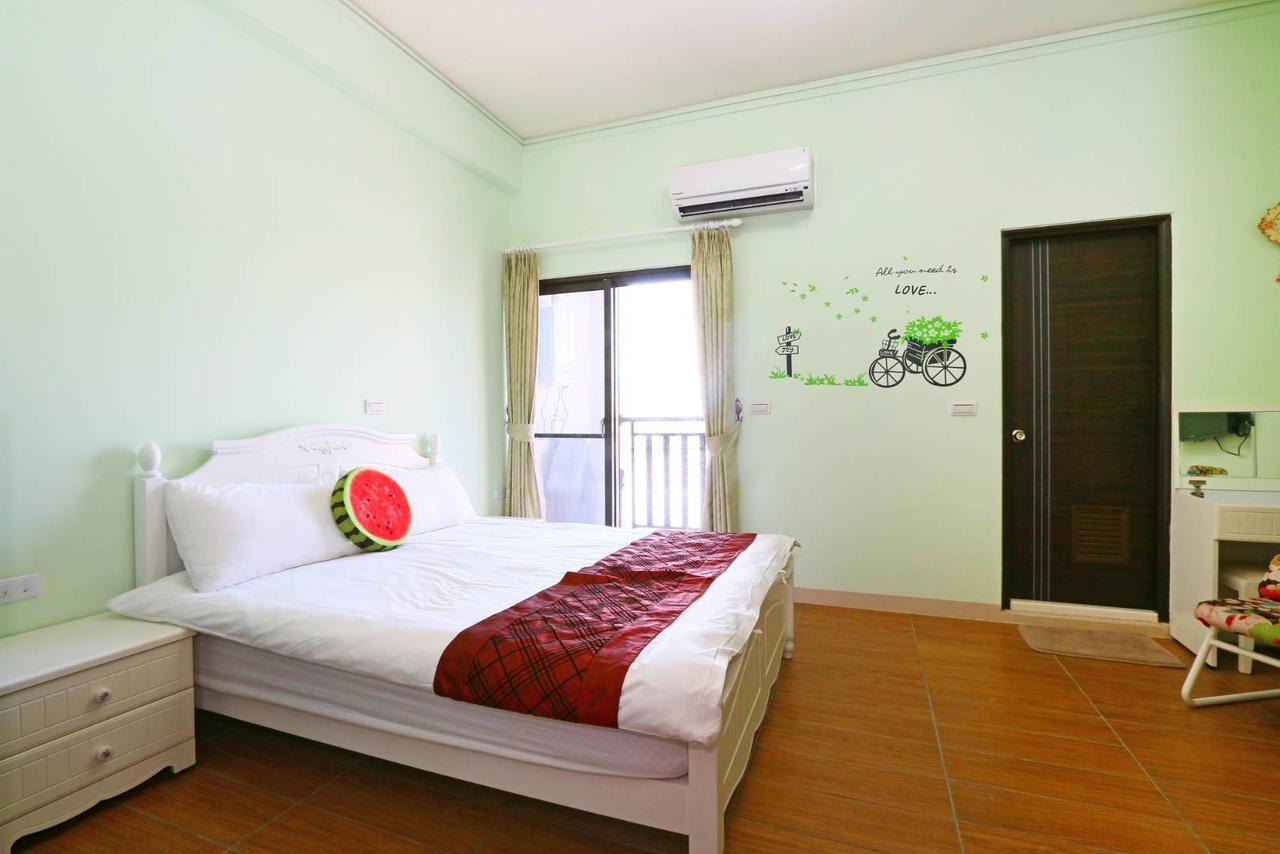 Birds Flower B&B Вужие Екстериор снимка
